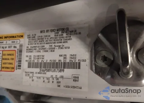 2020 Ford Fusion Titanium z USA, uszkodzony, nr VIN 3FA6P0K91LR175899